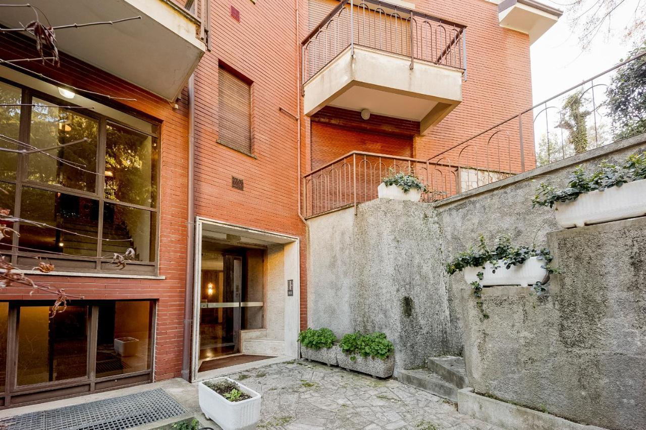 شقة Portosole Attic - With Terrace And Private Parking سانريمو المظهر الخارجي الصورة